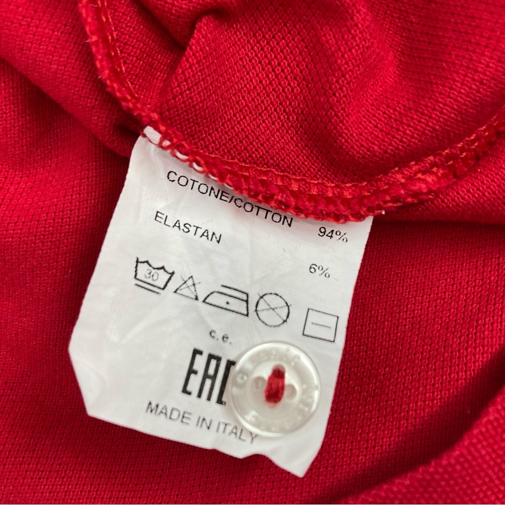 Ferrante Red Button Tee - Size Large - Picture 4 of 7